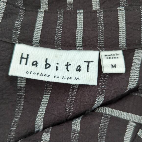 Habitat Women's Crossover Top Long Sleeve Wrap Medium Lagenlook Black Artsy EUC - Picture 3 of 7